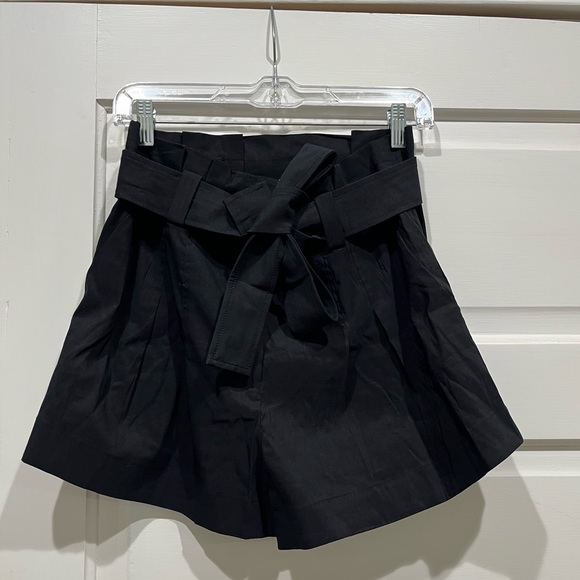 A.L.C Power stretch Linen Blend “Joelle” shorts. Black. Size 8. NWT - Picture 6 of 13